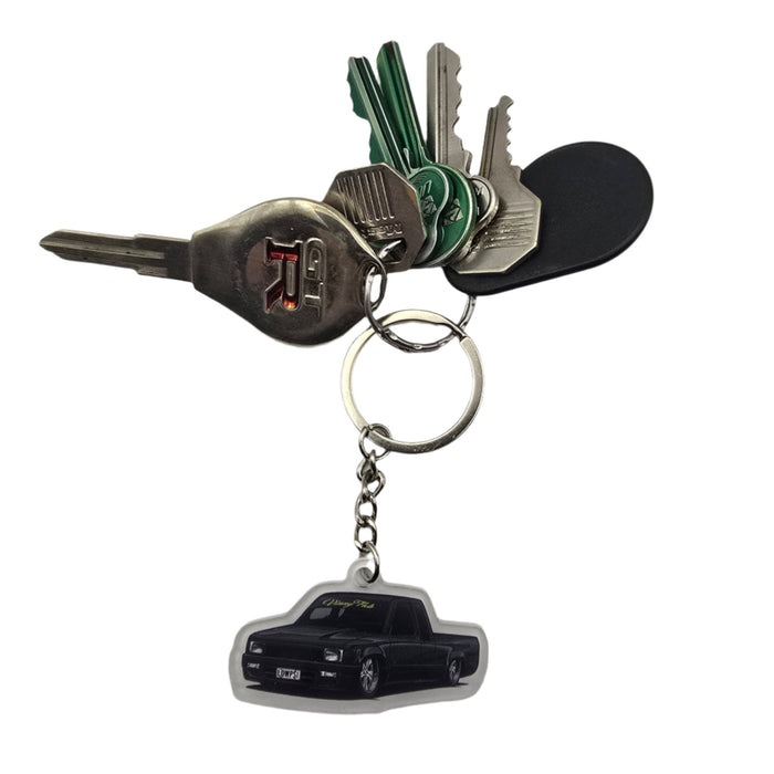 Limited edition collection showcasing Vinny Fab’s favourite builds, featuring Brad Smith's iconic Bagged Hilux. Includes the LOWPSI Hilux key chain for easy key identification.