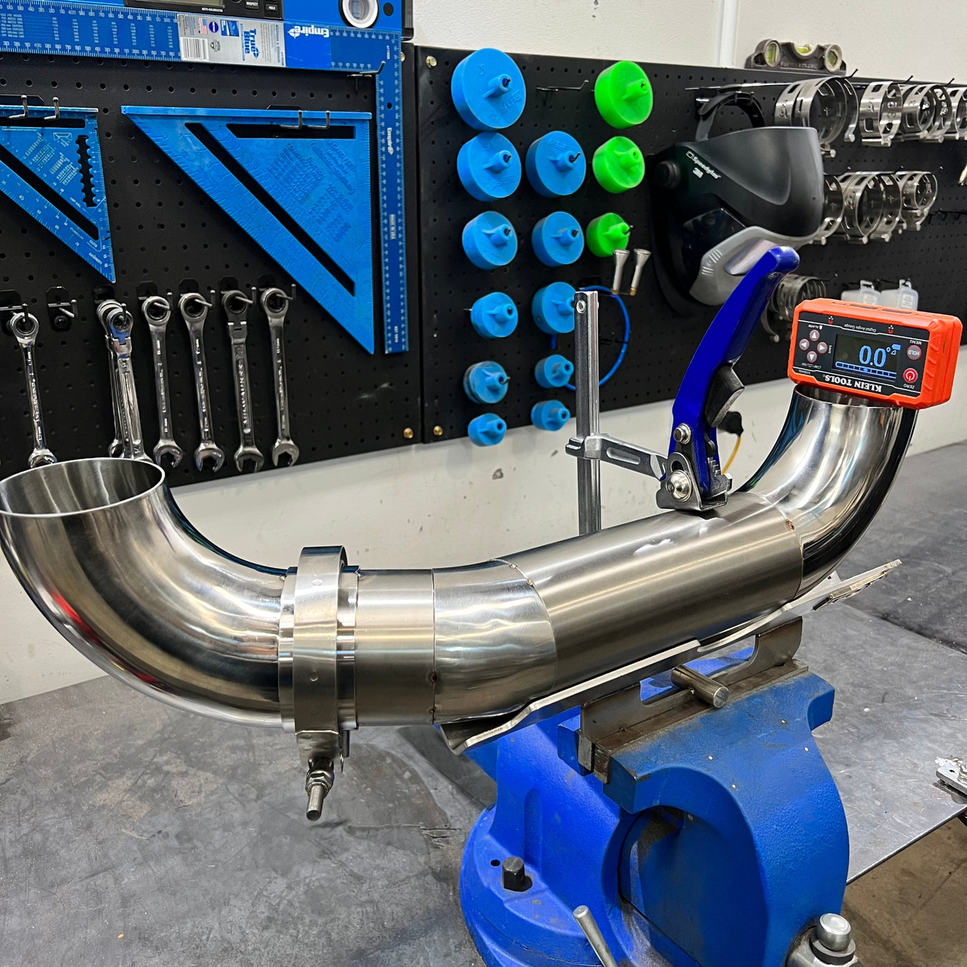 SS Customs Pipe Vice | Welding & Fabrication Pipe Vice NZ — Fab Supply & Co